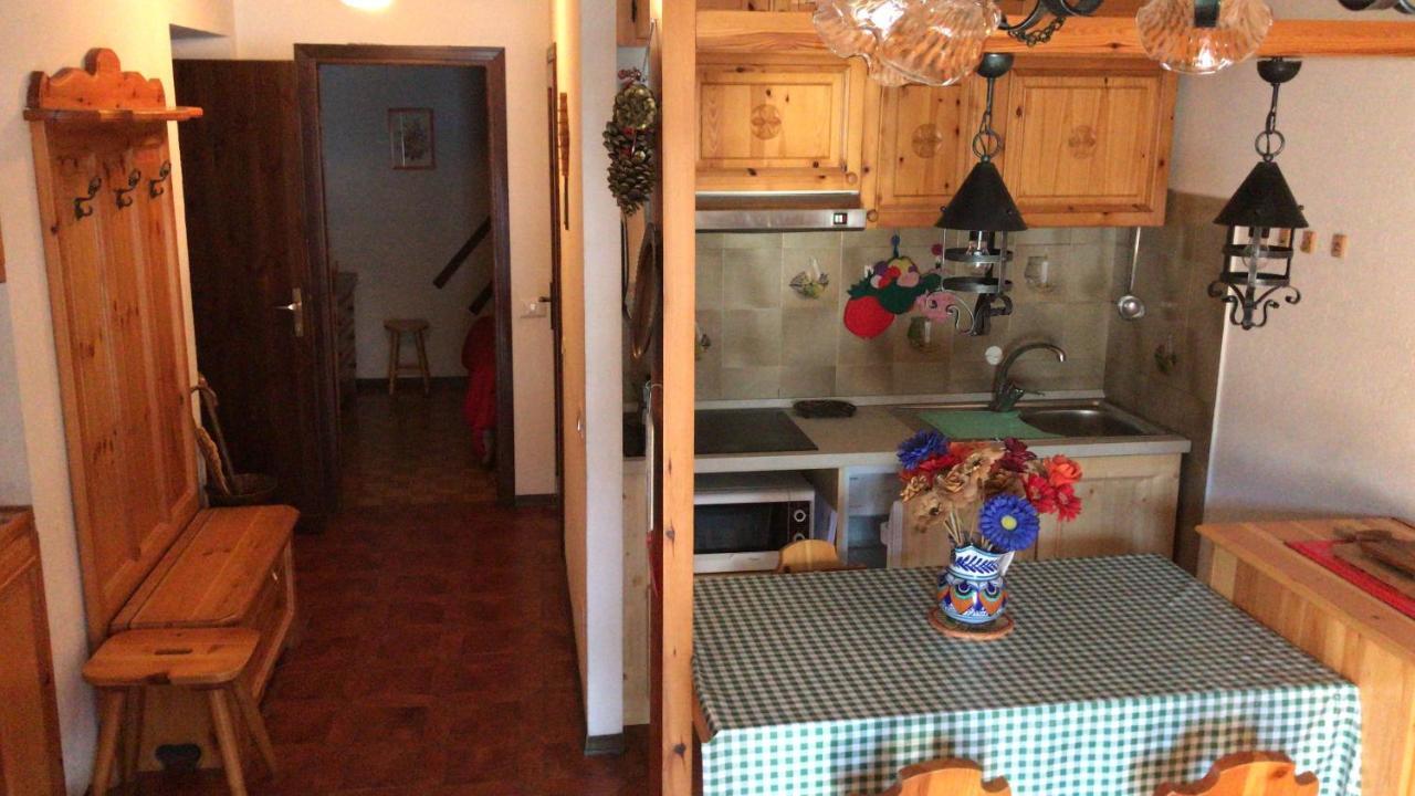 L'Atelier Du Temps - La Petite Maison De Pepa La Salle Exteriör bild